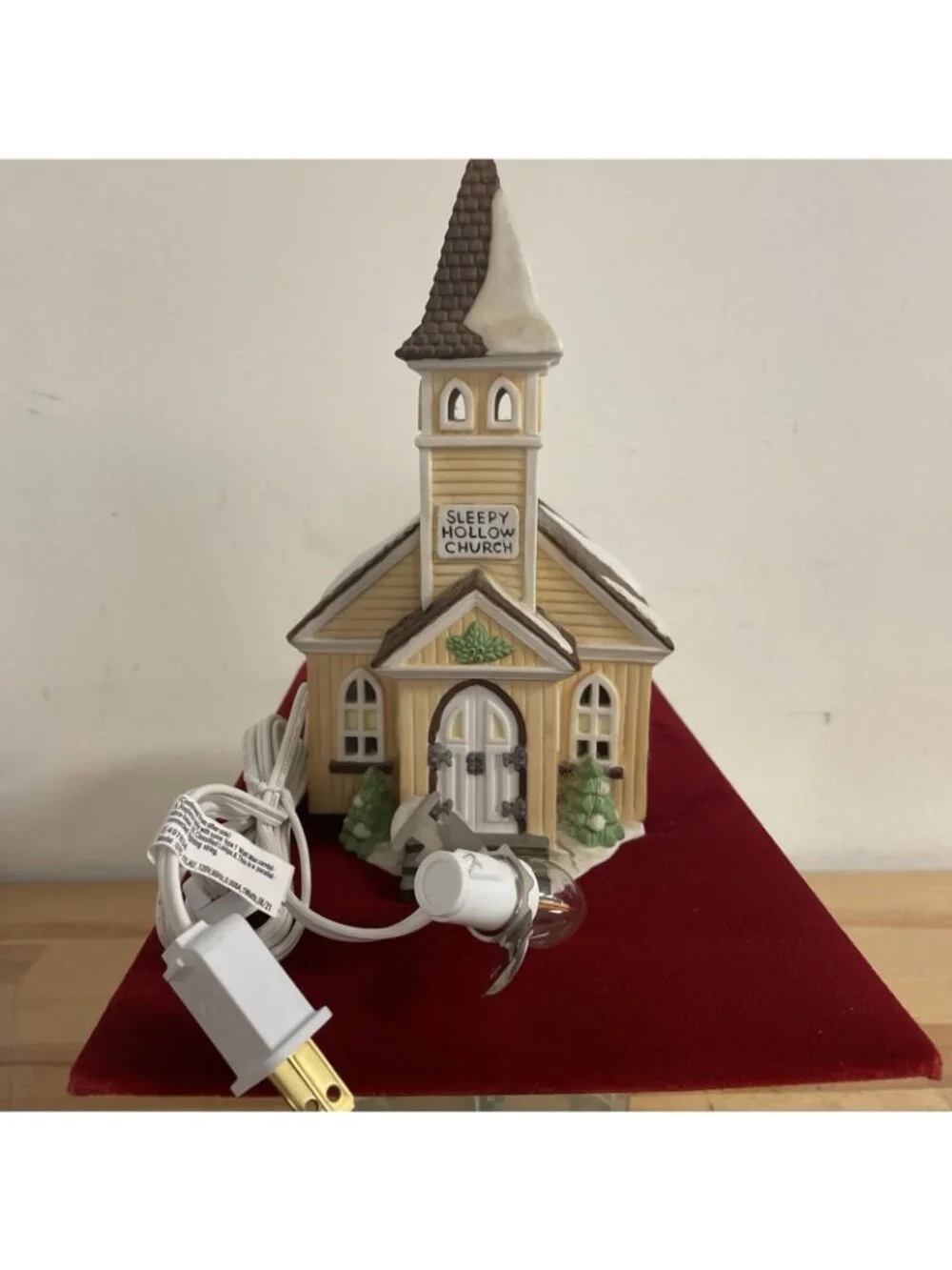 Vintage 1990 Dept 56 New England Sleepy Hollow Church In Box 5955-2